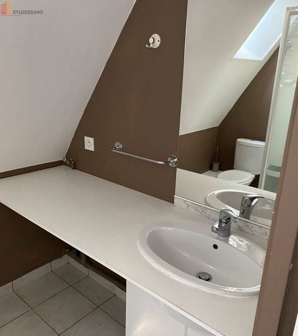 Studio meublé 12m² Auray - Meublé, au 3e étage - Photo 2