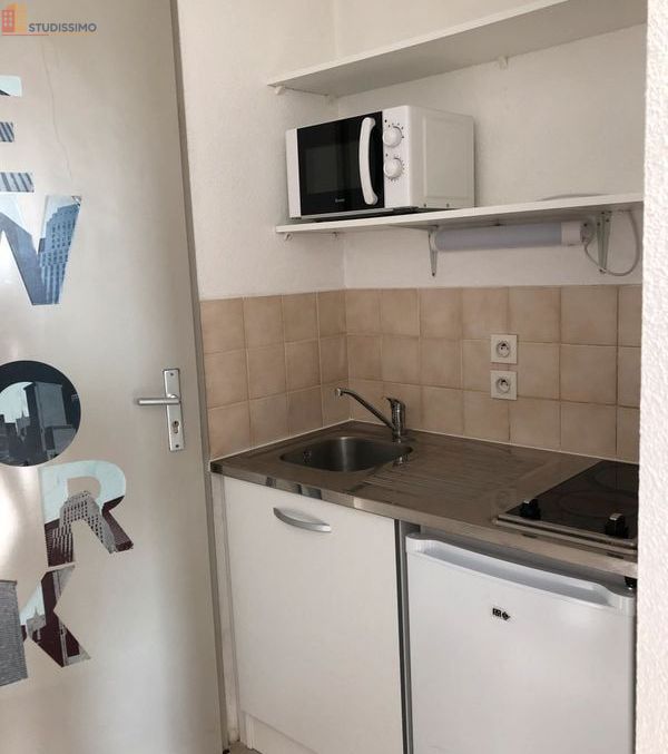 Studio meublé 20m² Vannes 56000 - Meublé, étudiant - Photo 1