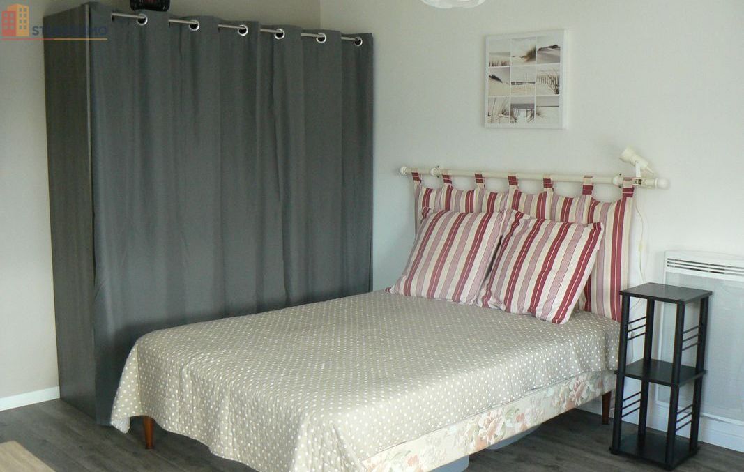 Studio meublé 25m² Vannes centre - Idéal étudiant, bonne isolation - Photo 2