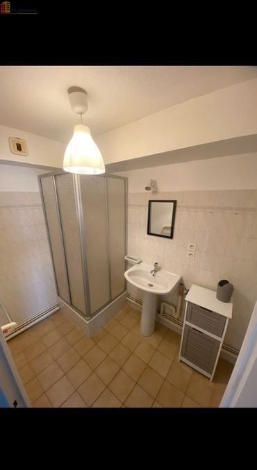Studio meublé 24m² Vannes - Meublé, DPE C - Photo 2