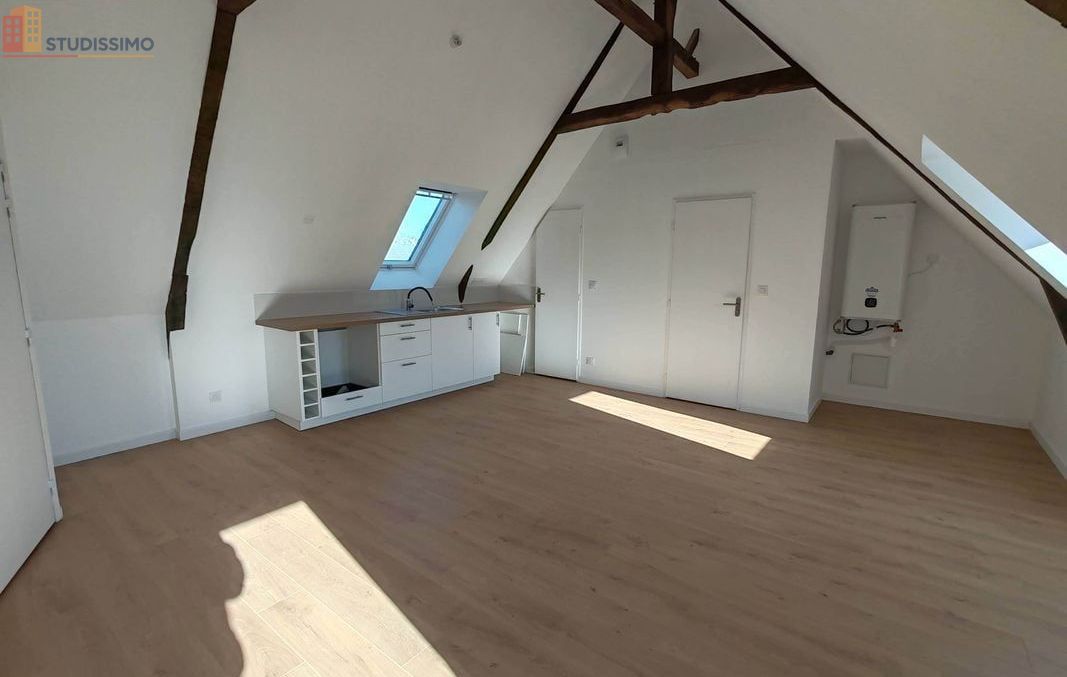 Studio 24m² Malestroit centre - Hyper-centre, loft-like - Photo 1