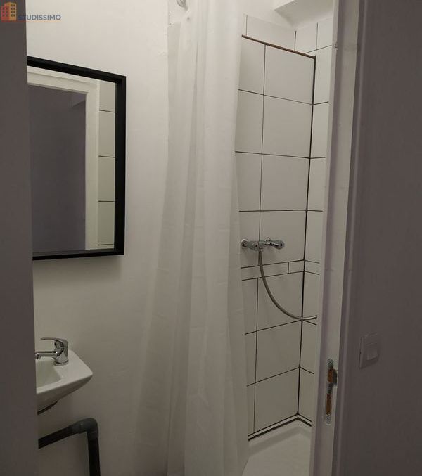 Studio meublé 11m² Lorient - Proche port de pêche - Photo 3