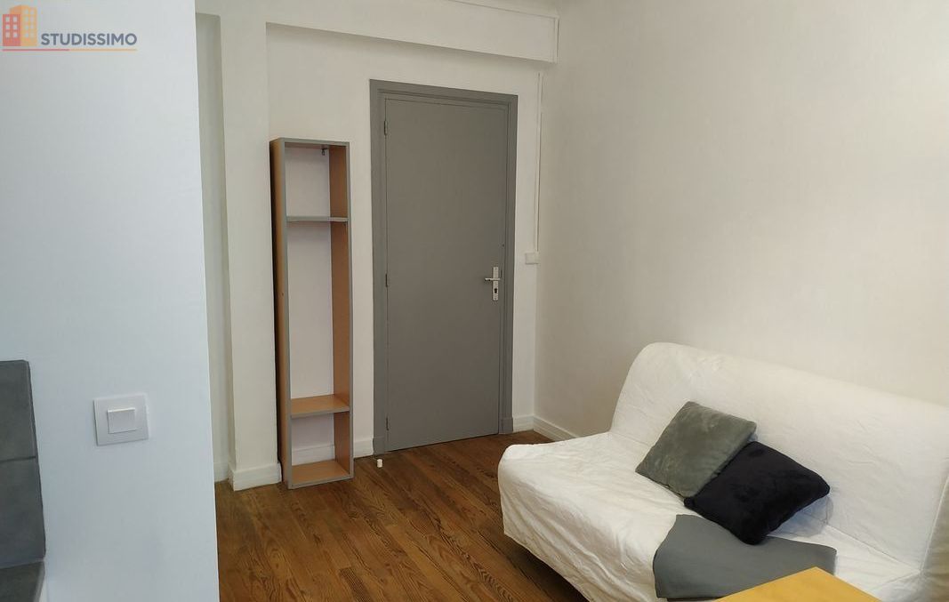 Studio meublé 11m² Lorient - Proche port de pêche - Photo 1