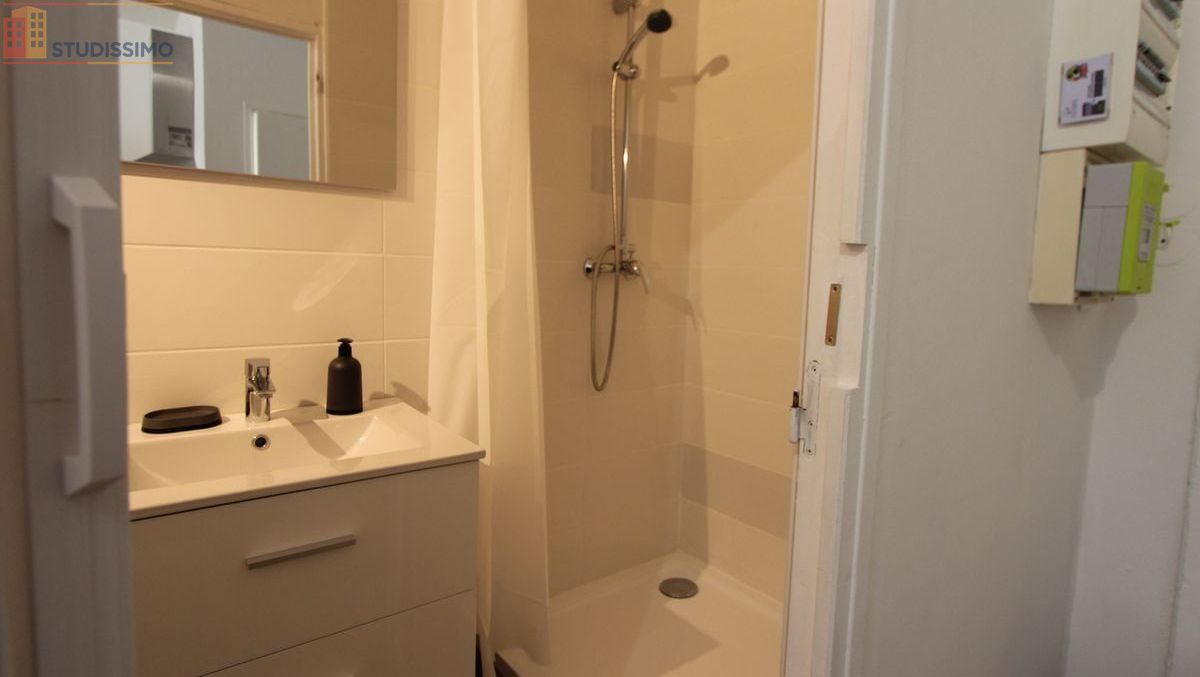 Studio meublé 18m² Nilvange - Meublé, idéal étudiant - Photo 2