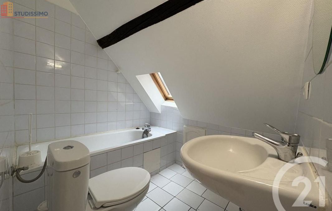 Studio meublé 23m² Metz centre - Meublé, 3e étage - Photo 18