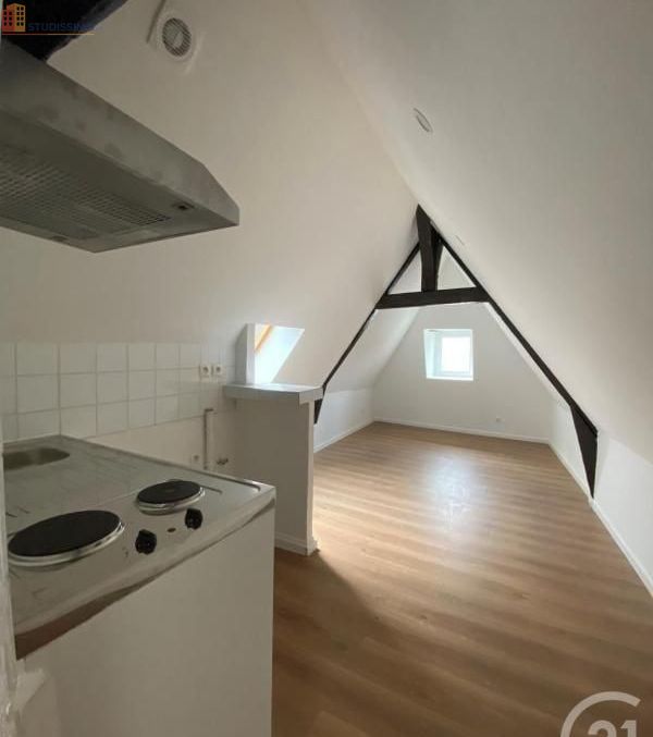 Studio meublé 23m² Metz centre - Meublé, 3e étage - Photo 10