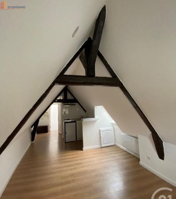 Studio meublé 23m² Metz centre - Meublé, 3e étage - Photo 3
