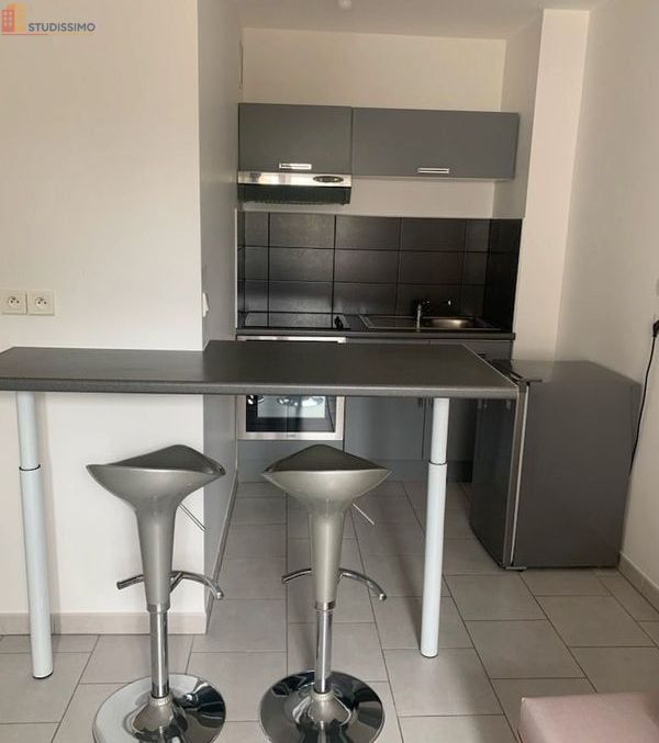 Studio meublé 28m² Metz centre - Haut de gamme - Photo 2