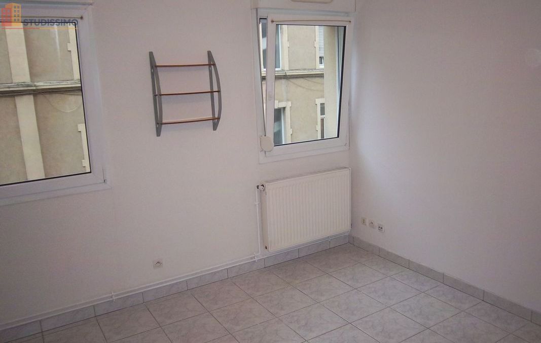 Studio 20m² Metz 57000 - Cave, parking - Photo 5