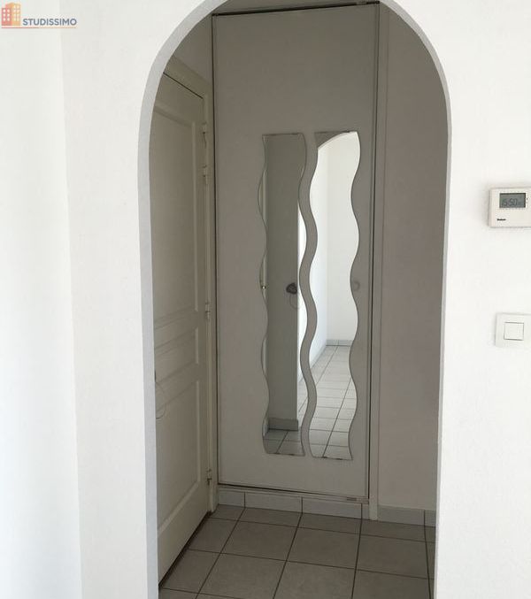 Studio 26m² Sarreguemines - 2e étage, DPE D - Photo 2