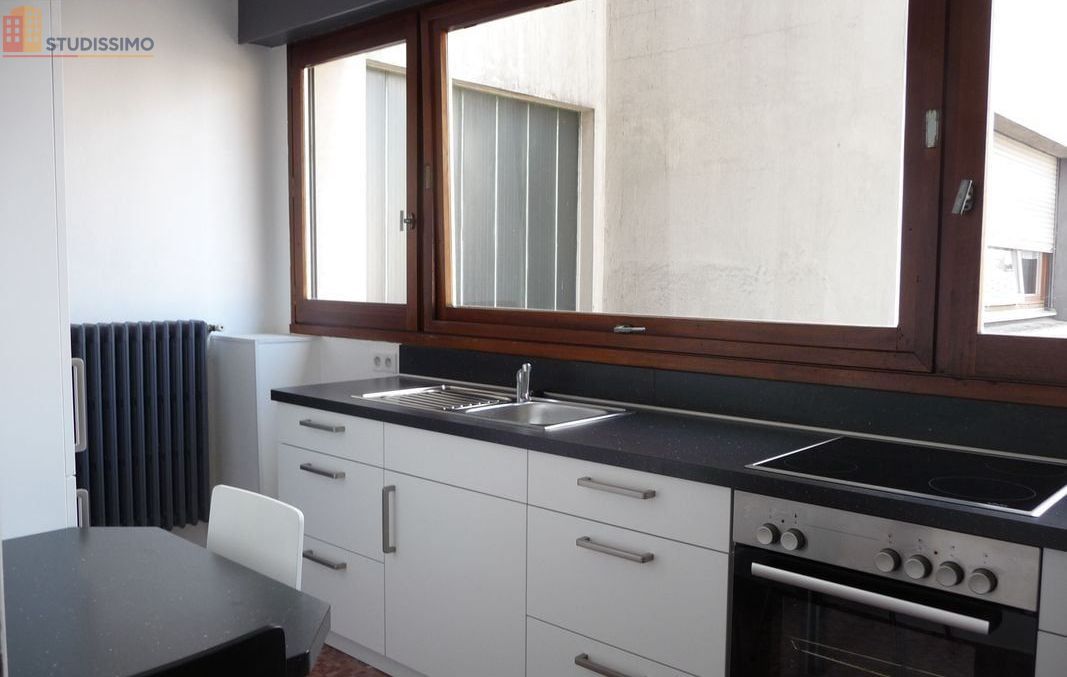Studio meublé 32m² Metz centre - Standing, lave-linge, chauffage compris - Photo 1