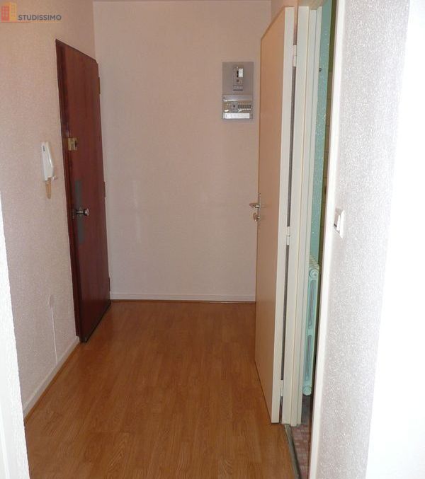 Studio 33m² Metz Queuleu - Cuisine équipée, placards - Photo 2
