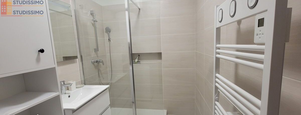 Studio meublé 30m² Metz centre - Meublé, proximité transports - Photo 3