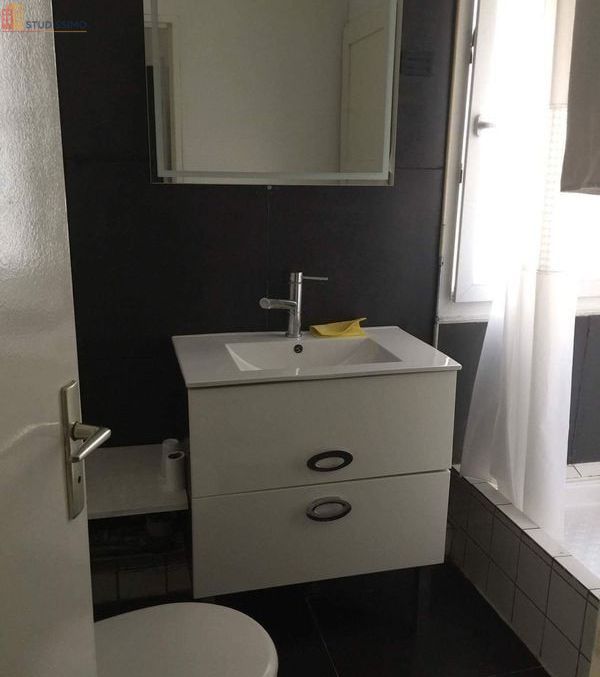 Studio meublé 32m² Metz centre - Calme, proche gare - Photo 1