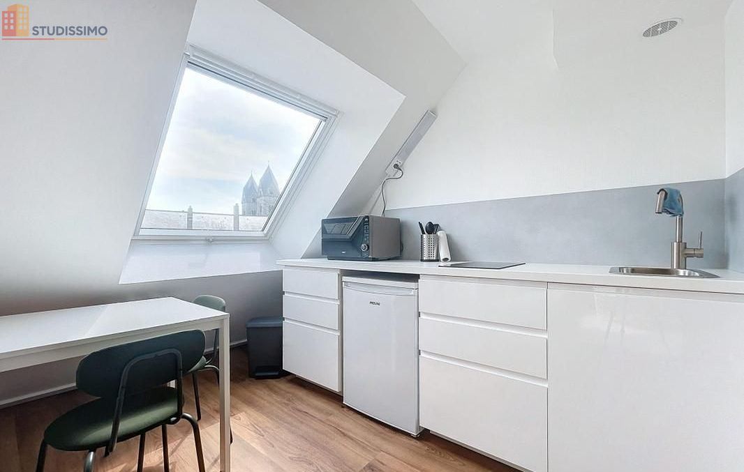 Studio meublé 20m² Metz centre - Calme, lumineux - Photo 9