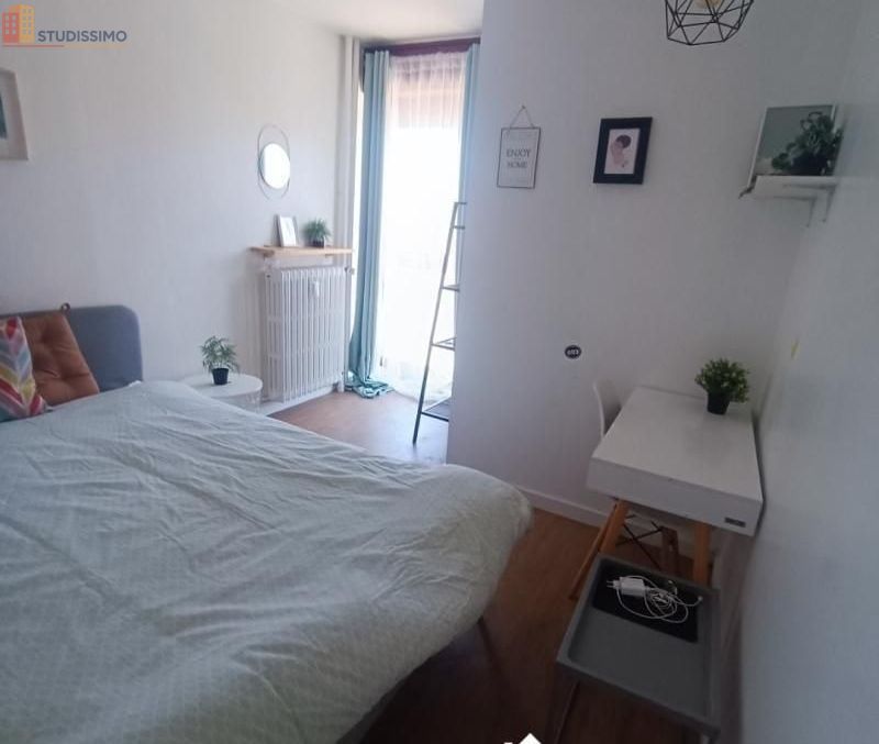 Studio meublé 12m² Metz 57070 - Calme, au 4e étage - Photo 3