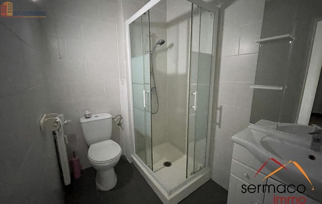 Studio meublé 30m² Sarreguemines - Meublé, DPE D - Photo 2
