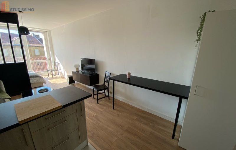Studio 32m² Metz 57000 - Meublé, balcon - Photo 11