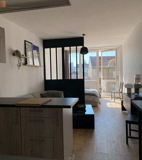 Studio 32m² Metz 57000 - Meublé, balcon - Photo 7