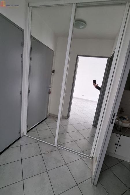 Studio 31m² Metz - Lumineux, DPE C - Photo 2