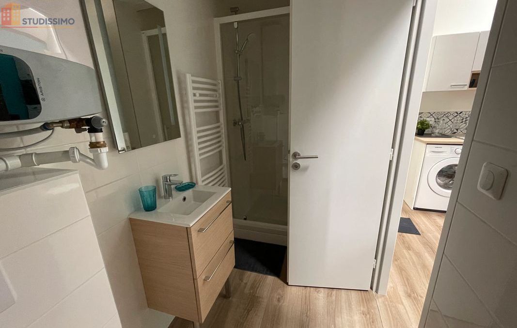 Studio 21m² Metz centre - Meublé, rénové, poutres apparentes - Photo 1