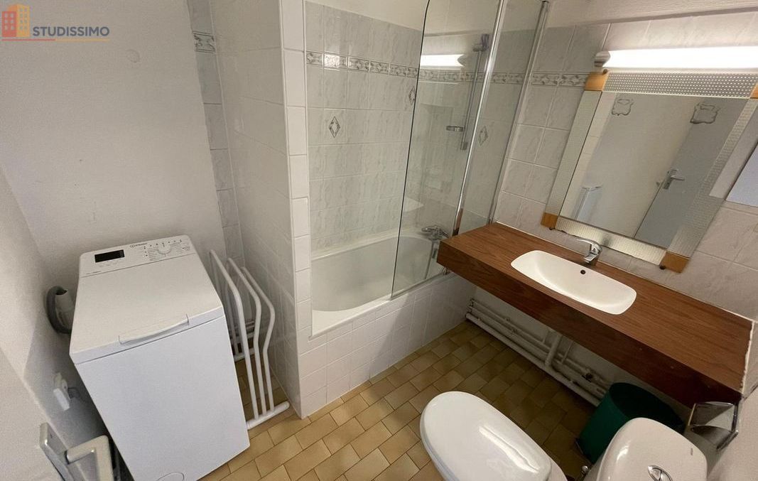 Studio meublé 28m² Metz centre - Meublé, 3e étage - Photo 7