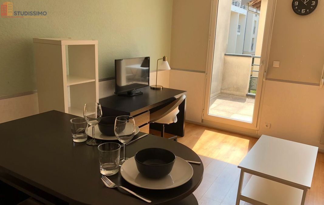 Studio meublé 25m² Metz Devant-les-Ponts - Terrasse, parking privatif - Photo 4