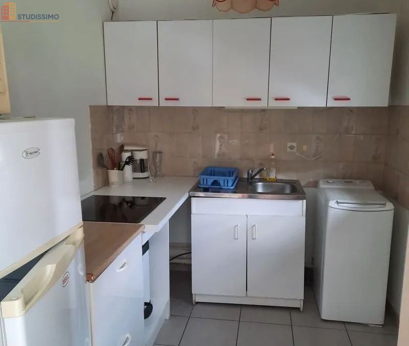 Studio 31m² Saint-Avold - Meublé, 2e étage - Photo 2
