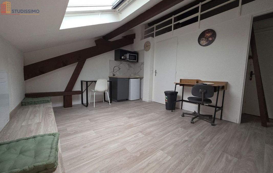 Studio meublé 18m² Metz 57000 - Meublé, 2e étage - Photo 4