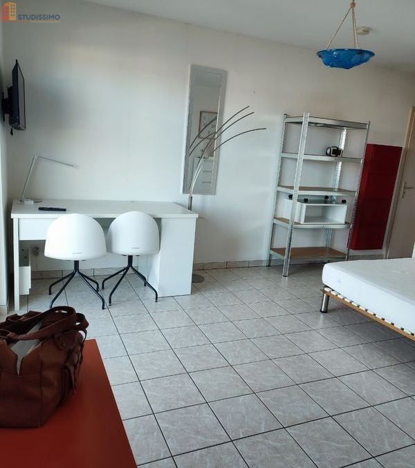 Studio 21m² Sarreguemines - 1er étage, lumineux - Photo 4