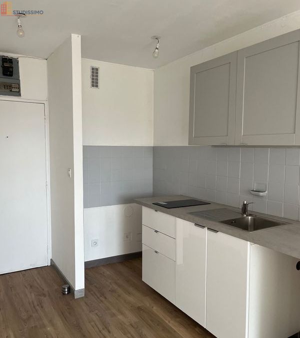Studio 25m² Metz centre - Lumineux, proche gare - Photo 2