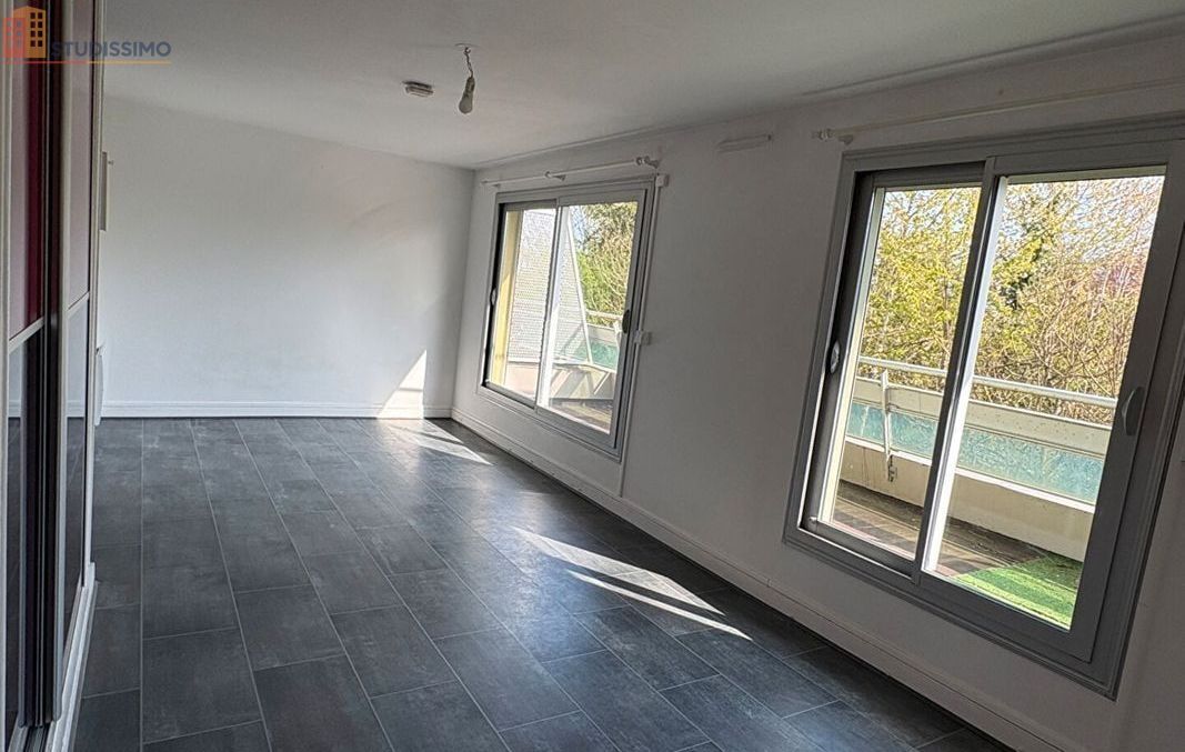 Studio 31m² Nevers - Lumineux, 1er étage - Photo 4