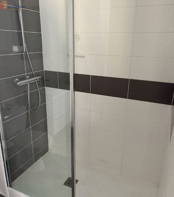 Studio 31m² Nevers - Lumineux, 1er étage - Photo 3