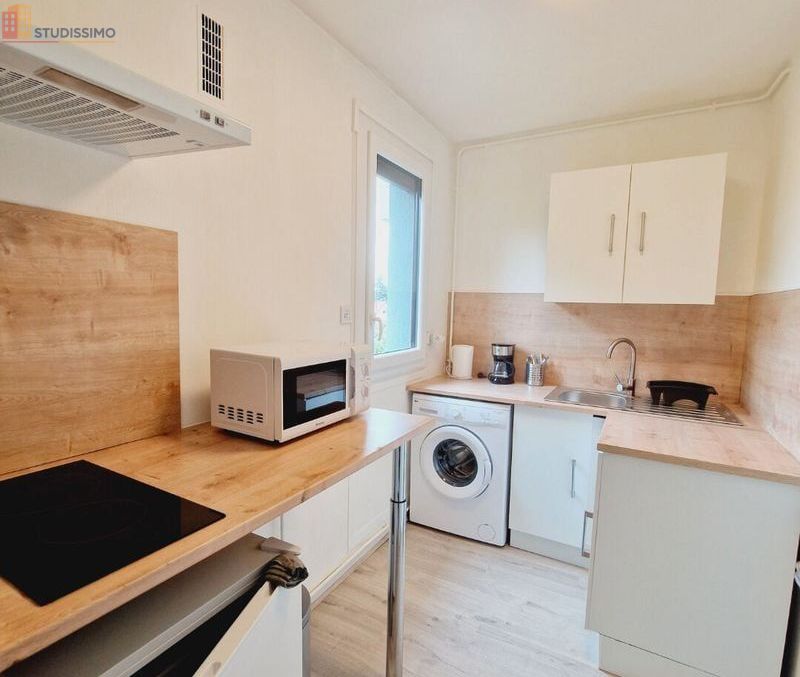 Studio meublé 26m² Nevers - Meublé, 3e étage - Photo 12