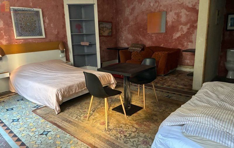 Studio 35m² Decize centre-ville - Rez-de-chaussée, rue principale - Photo 1