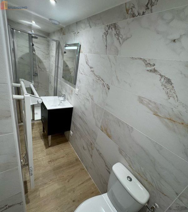 Studio 23m² Cosne-Cours-sur-Loire - Climatisé - Photo 2