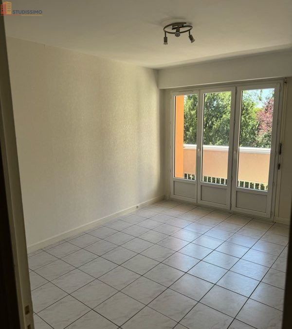 Studio 30m² Nevers - Étage intermédiaire, DPE C - Photo 4