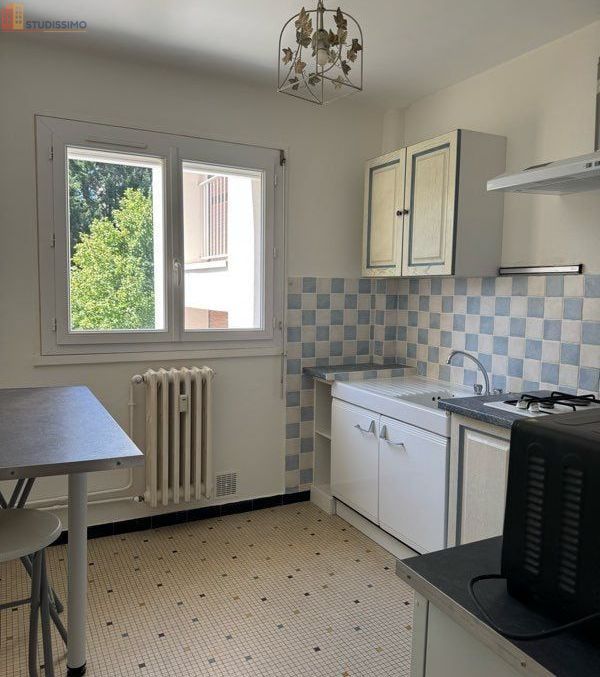 Studio 30m² Nevers - Étage intermédiaire, DPE C - Photo 5