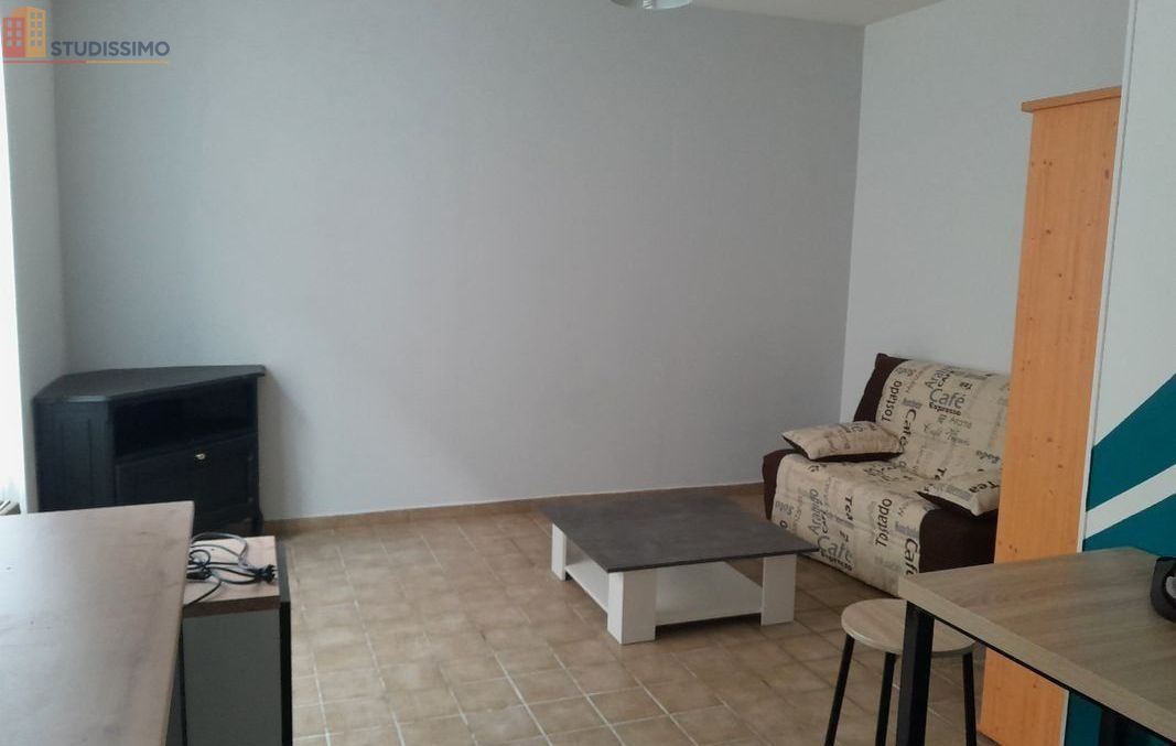 Studio meublé 30m² Decize - Meublé, DPE D - Photo 5