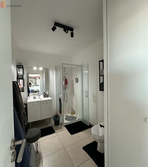 Studio meublé 32m² Lille 59000 - Meublé, lumineux - Photo 1