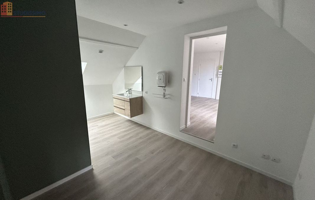 Studio 26m² Condé-sur-l'Escaut - 1er étage - Photo 1