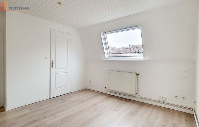 Studio 25m² Lille 59800 - Lumineux, 2e étage - Photo 4