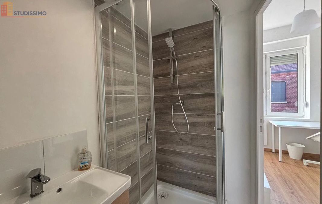 Studio 12m² Roubaix - Meublé, DPE D - Photo 2