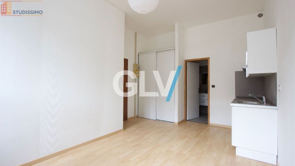 Studio 19m² Lille 59000 - Lumineux, 1er étage - Photo 2