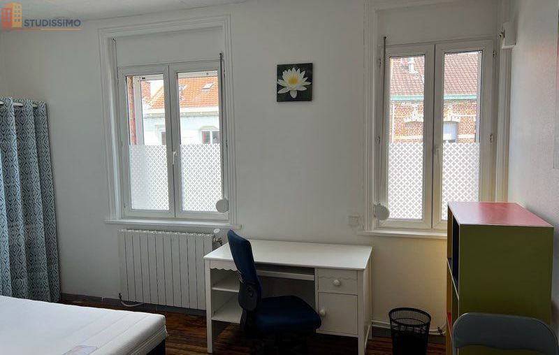 Studio meublé 16m² Douai 59500 - Rénové, proche faculté de droit - Photo 2