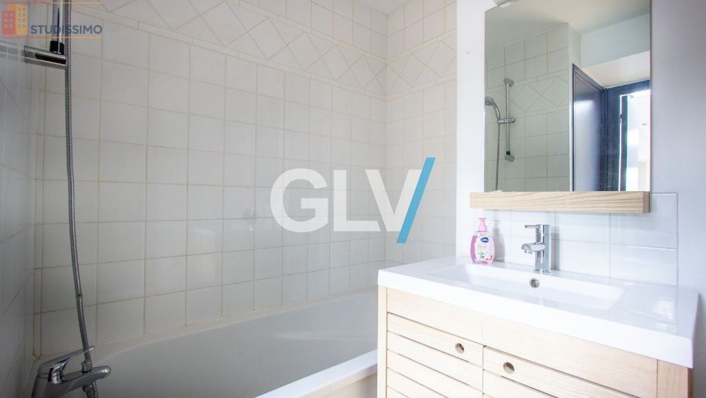 Studio meublé 28m² Lille 59000 - Meublé, 2e étage - Photo 2