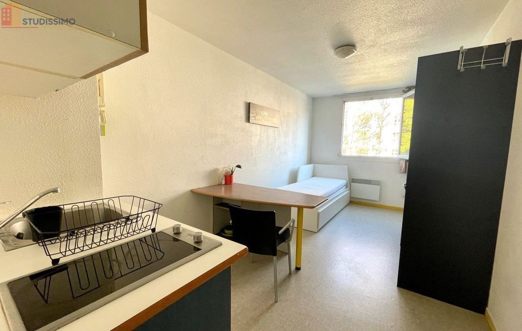Studio meublé 18m² Lille centre - Résidence sécurisée, proche écoles - Photo 6