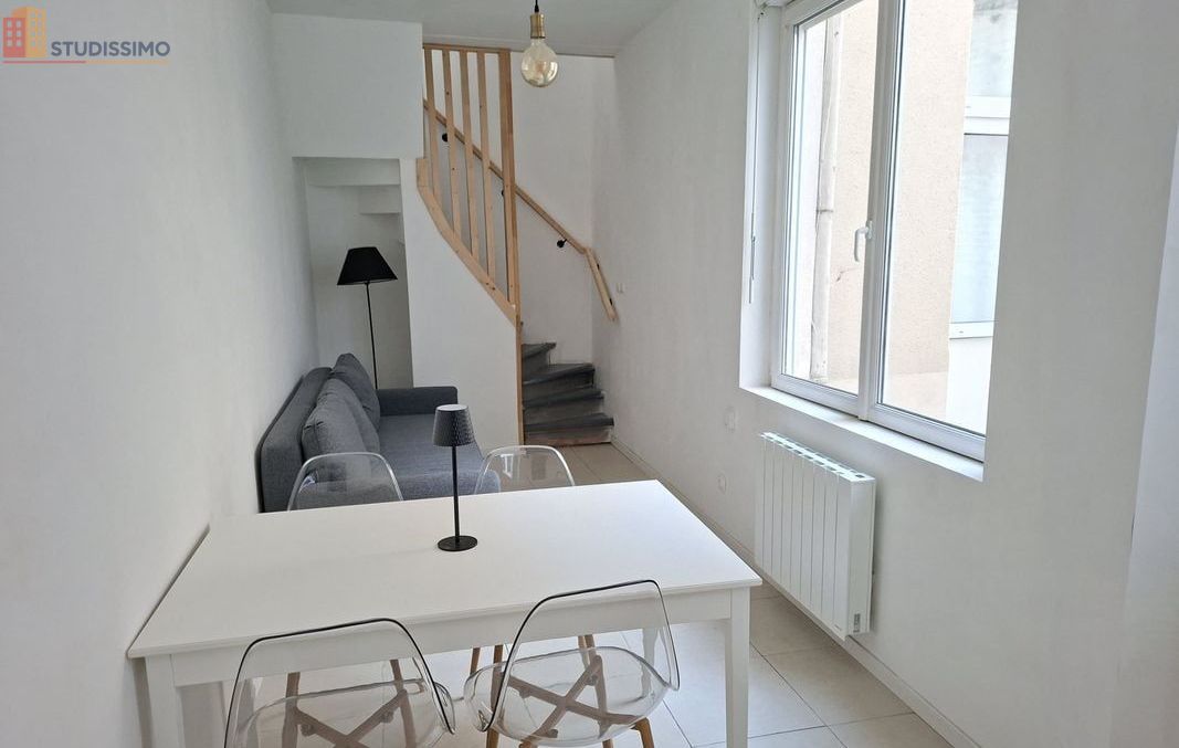 Studio meublé 30m² Lille 59000 - Duplex, lumineux - Photo 11