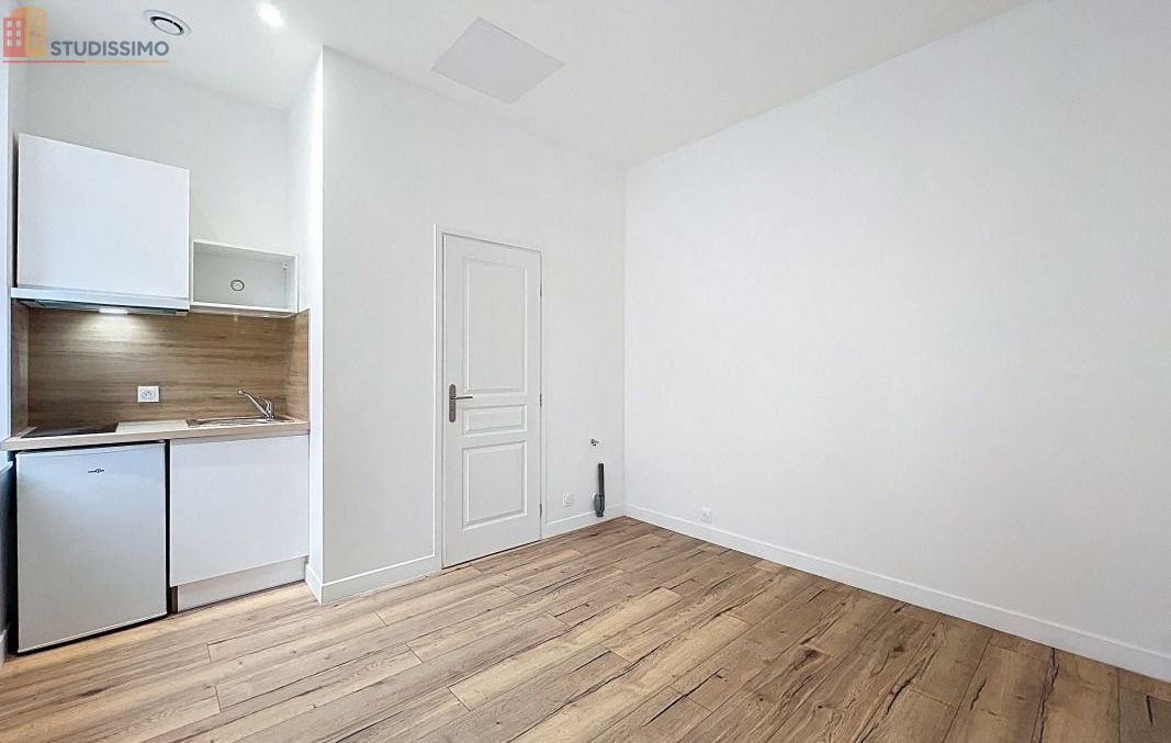 Studio 14m² Roubaix - Copropriété, DPE C - Photo 8