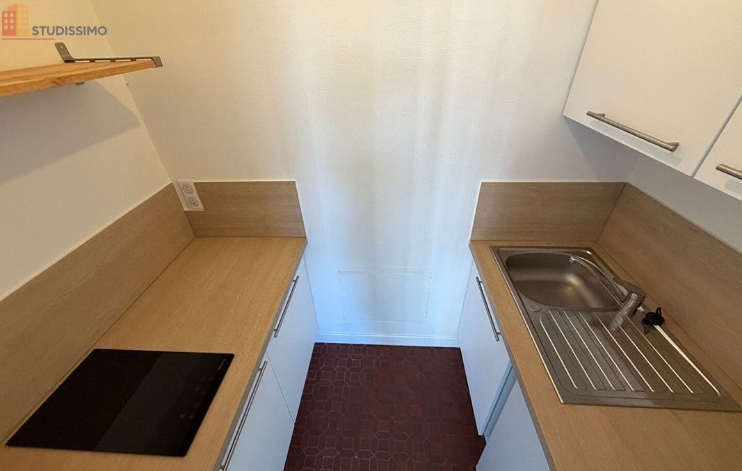 Studio 30m² Lille 59000 - 4e étage, lumineux - Photo 5